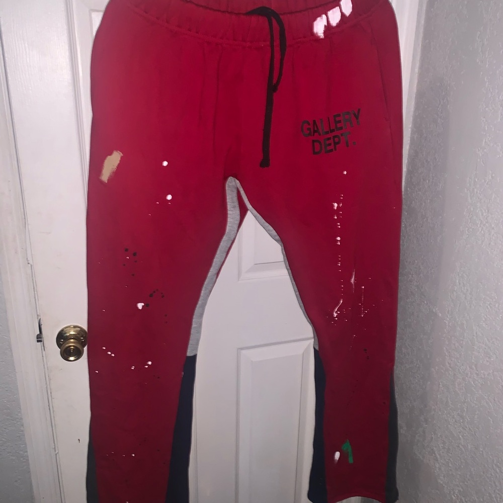 Gallery dept red flare sweatpants. Goes for about 965 only selling for 600.